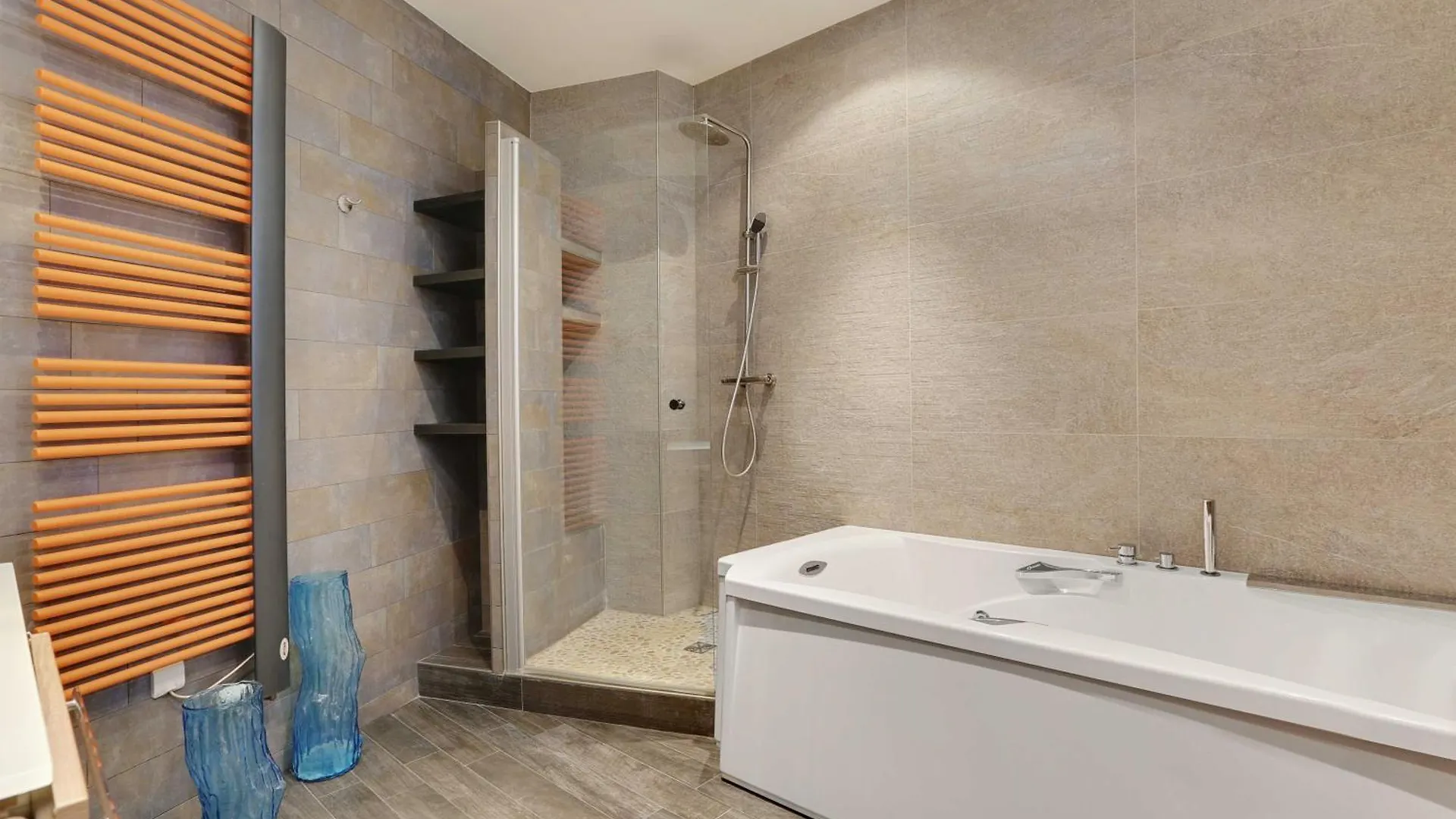 Appartement Elegant & Spacieux - 3Br-6P - Republiq Paris