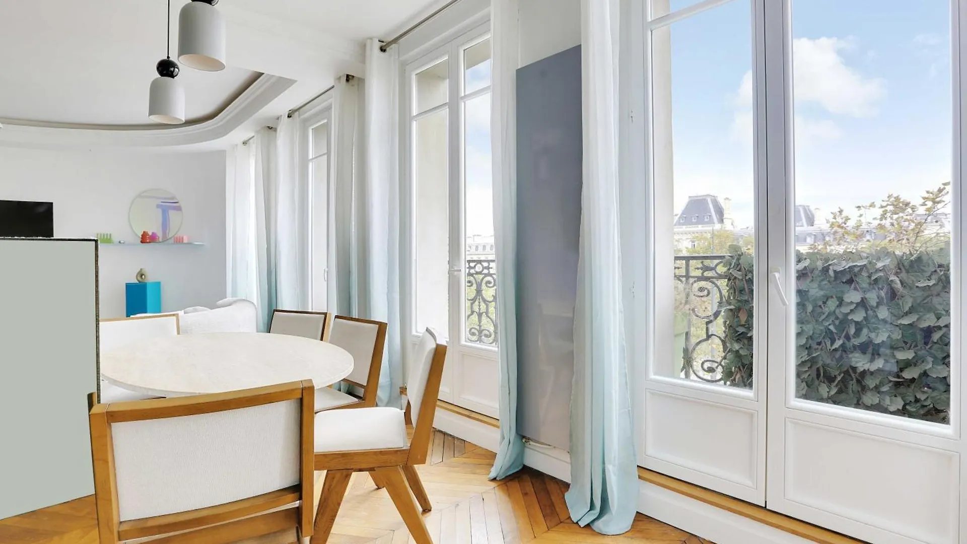 Appartement Elegant & Spacieux - 3Br-6P - Republiq Paris France